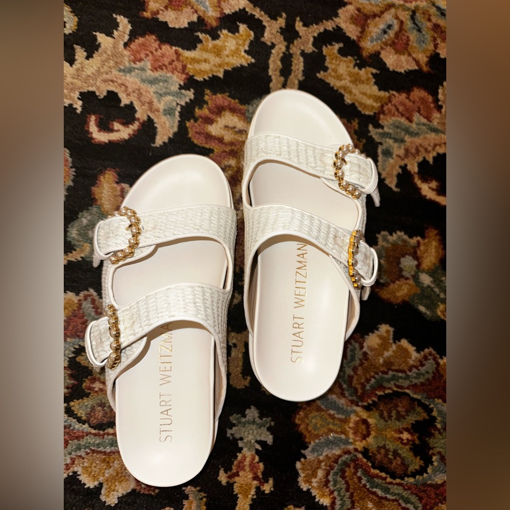 Stuart Weitzman White Pearl Snap Sandals - Size 7 - NEW